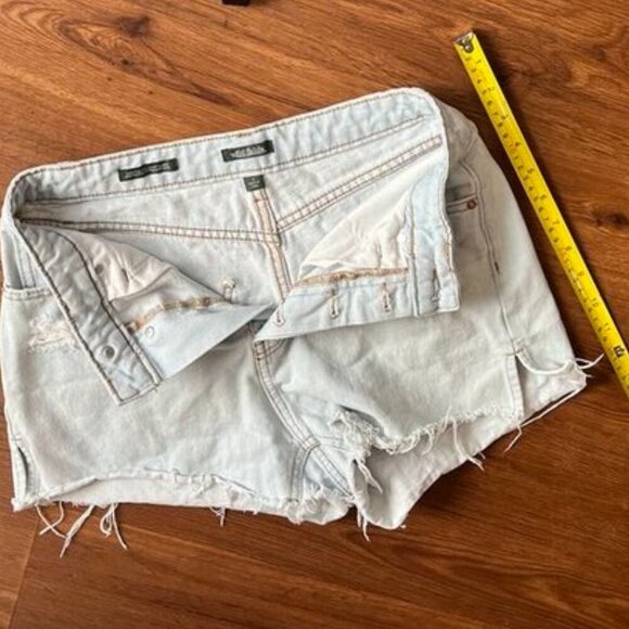 Wild Fable Super High-Rise Cutoff Shorts Size 2 | Gently Loved | MSRP $22 - Picture 4 of 6